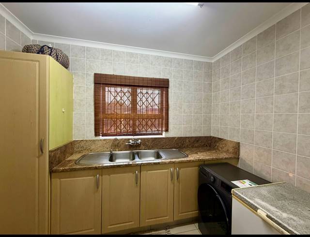 4 BEDROOM FREESTANDING FOR SALE IN BIRDSWOOD